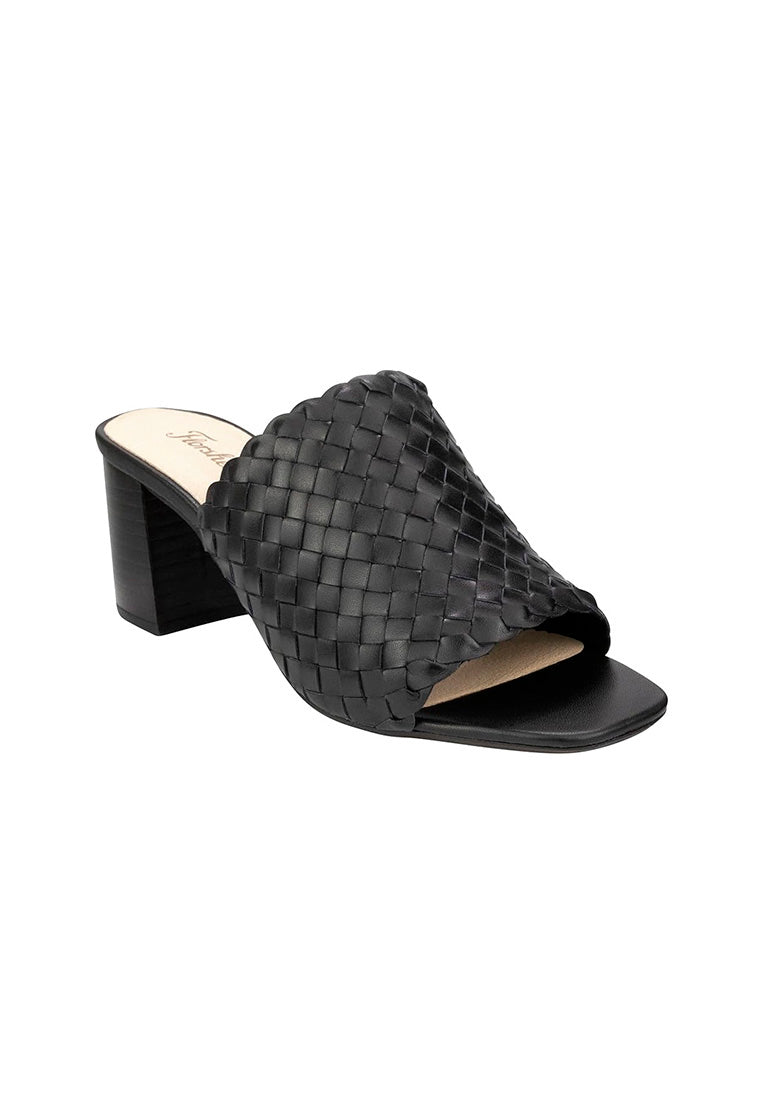 GRETTA Open Toe Slide Black Calf