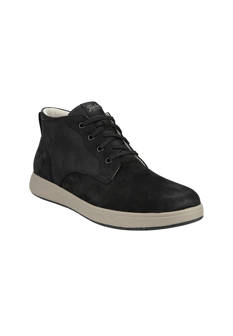 Cap toe chukka boot top