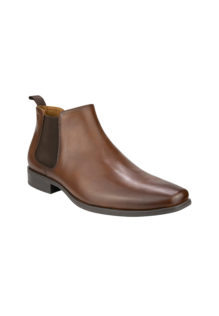 JACKSON Plain Toe Chelsea Boot Tan