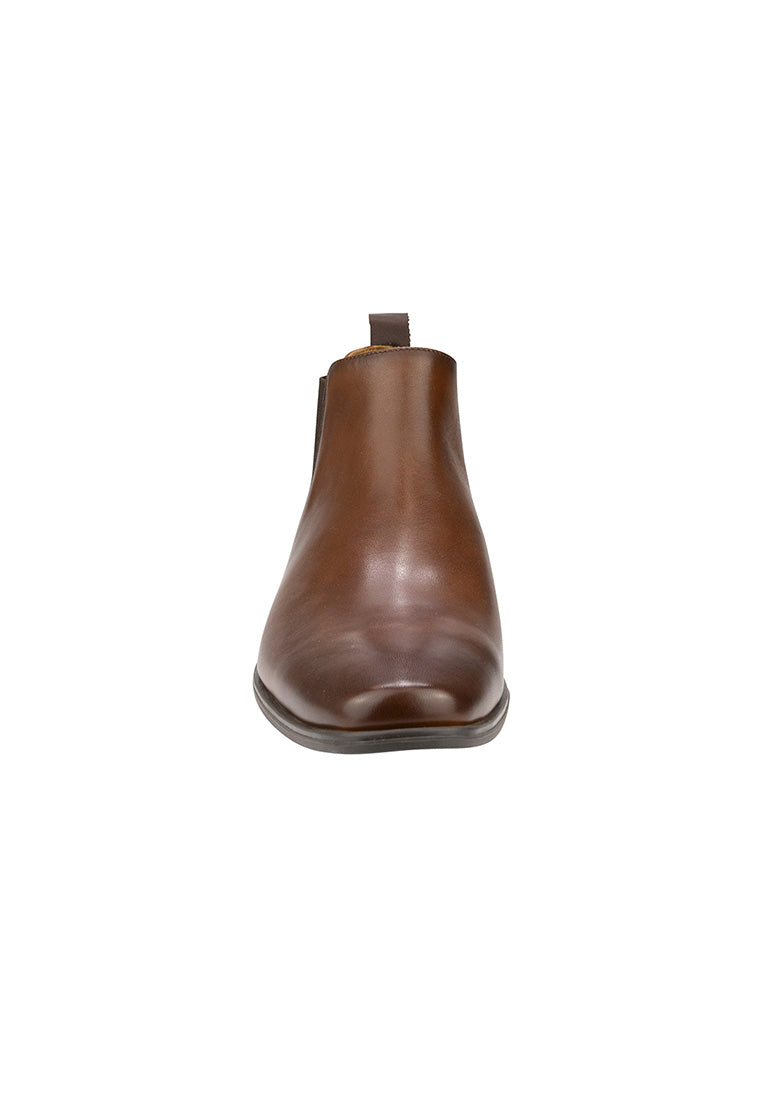 JACKSON Plain Toe Chelsea Boot Tan