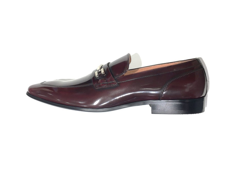 Toni Moc Ornament Slip On